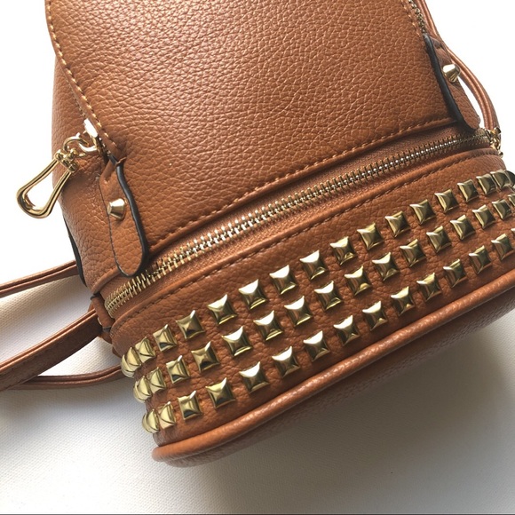 Vegan leather Mini backpack caramel brown color - Picture 7 of 8